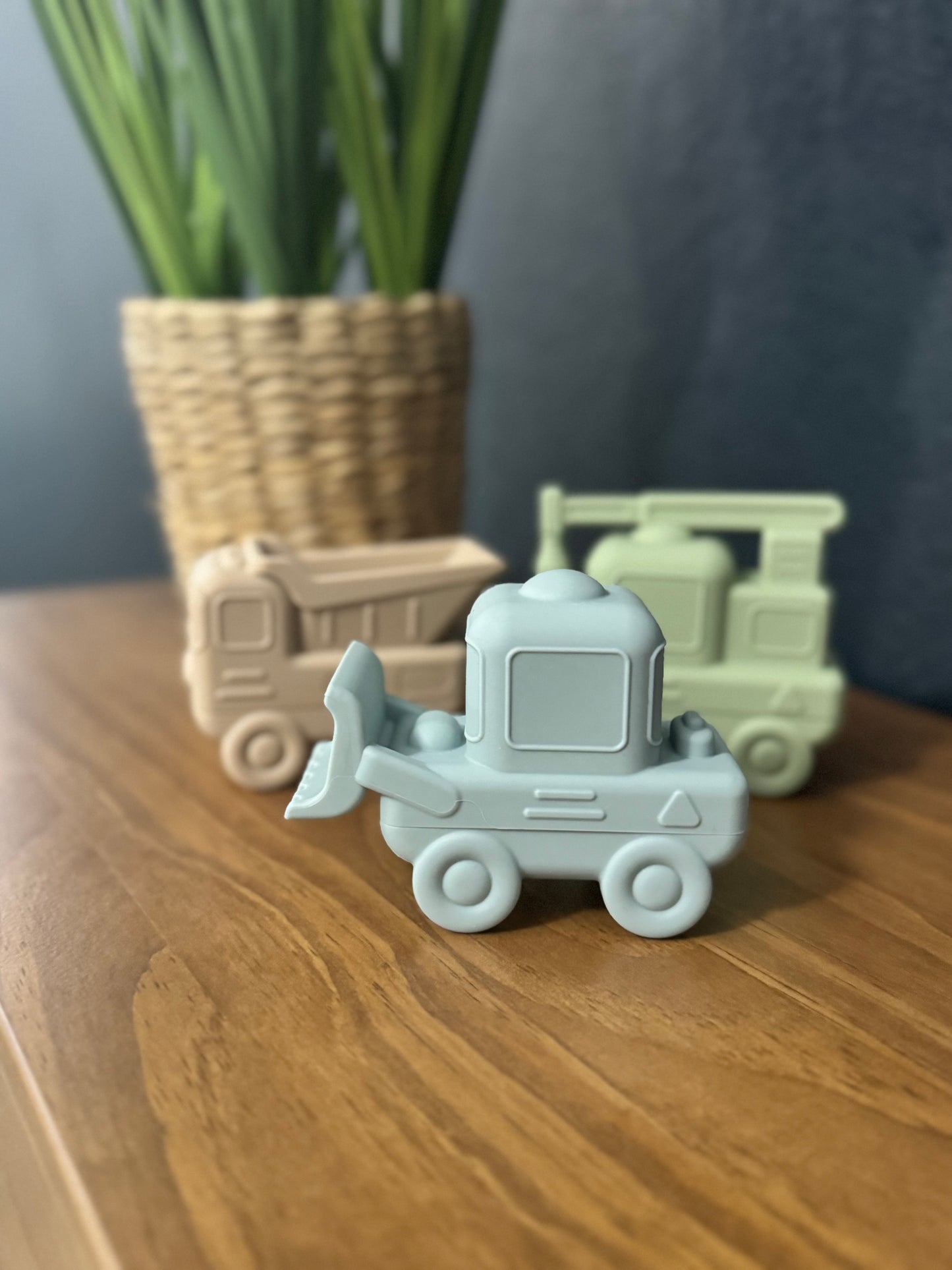 Ali + Oli Construction Vehicles Mold Free Bath Toys (Set of 3)